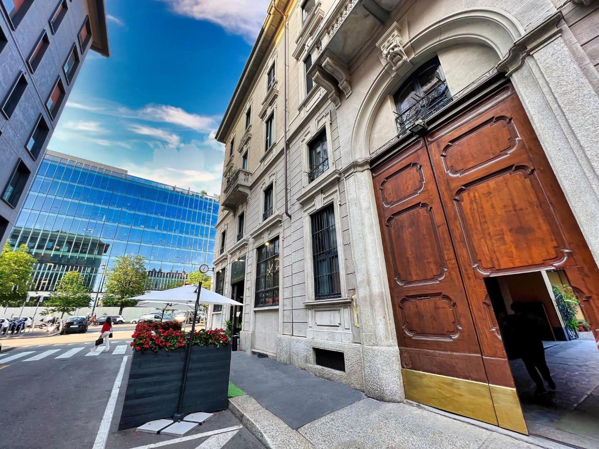 Chic Penthouse - Domotic Comfort In Milans Trendy Nightlife District * Milán