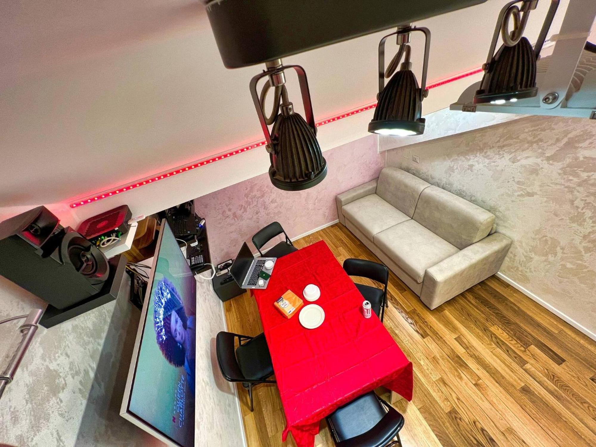 Chic Penthouse - Domotic Comfort In Milans Trendy Nightlife District Apartamento Milán