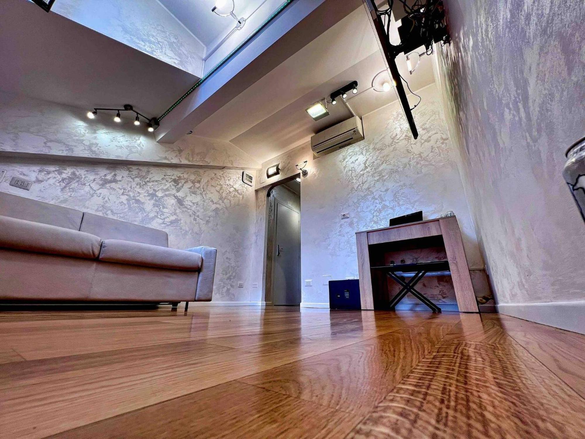 Chic Penthouse - Domotic Comfort In Milans Trendy Nightlife District * Milán